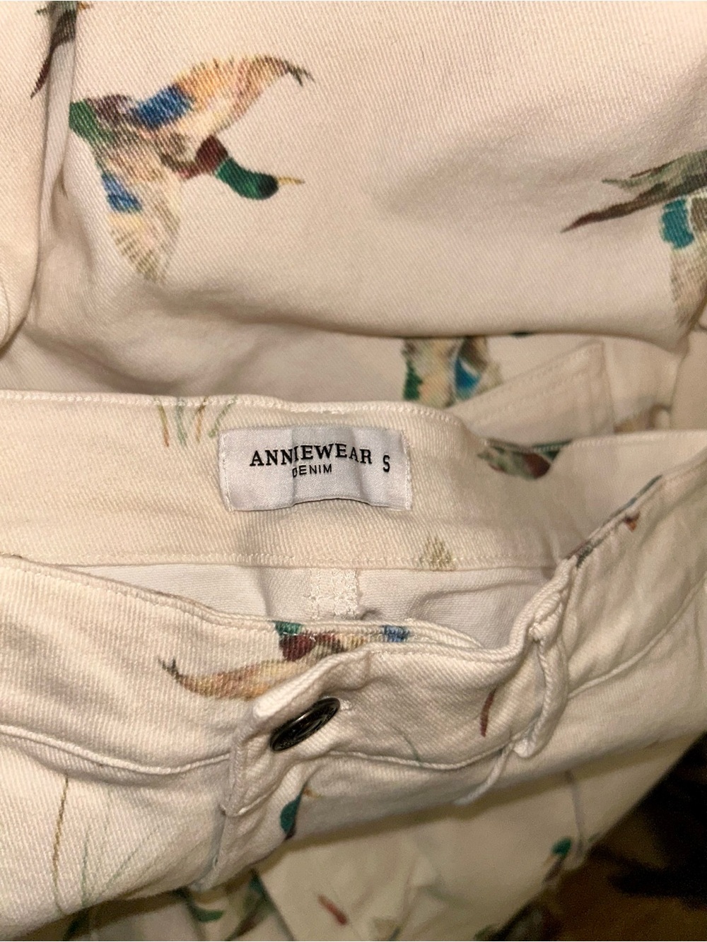Mallard Stretch Denim Wide Leg Jeans in Ivory - Picture 6 of 8